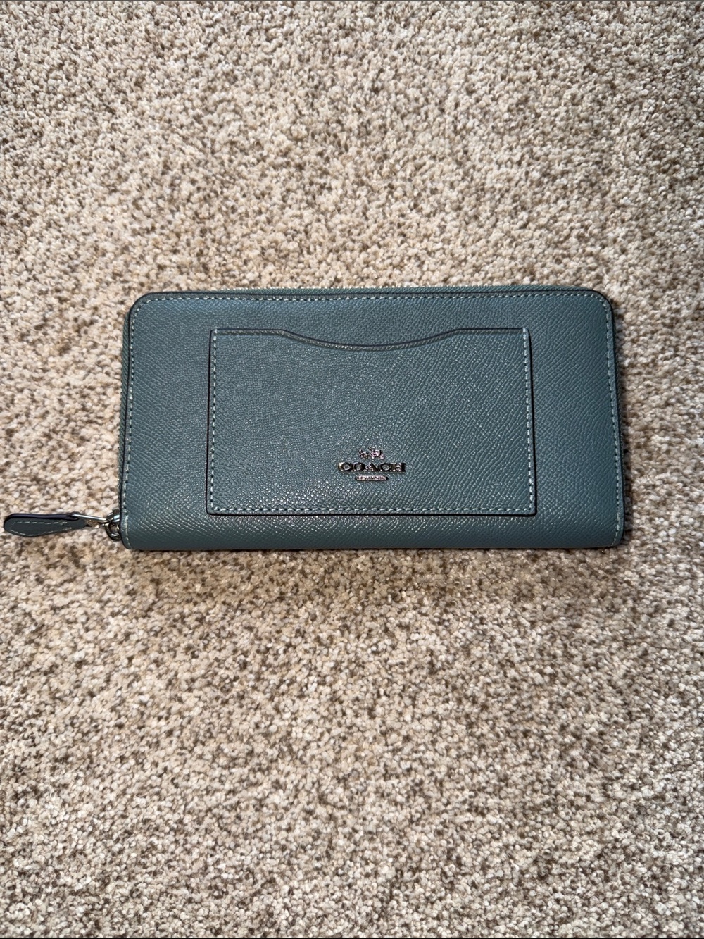 Coach Crossgrain Leather Accordion Zip Wallet in Sage Green New!!